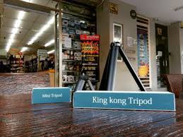 Bandar ini dimiliki oleh perbadanan kemajuan negeri selangor (pkns) dan ditadbirkan oleh majlis bandaraya petaling jaya (mbpj). Kedai Ustaz Kota Damansara Sanx Xox