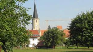 Für eine unkomplizierte abholung empfiehlt sich das mitführen deines personalausweises. Blick Auf Die Wallfahrtskirche Maria Himmelfahrt Zu St Leonhard 94072 Aigen Am Inn Picture Of Wallfahrtskirche Maria Himmelfahrt Zu St Leonhard Aigen Tripadvisor