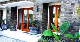 5 Jenis Model Batu Alam Untuk Dinding Dengan Variasi Pemasangan Di Rumah Grosir Batu Alam Cahaya Alam Stone Harga Batu Alam Per Meter Persegi 2021 Batu Koral Sikat