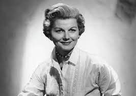 10 classic television moms