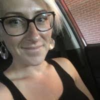 Ashley Dinkins's Instagram, Twitter & Facebook