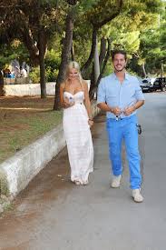 We did not find results for: Oikonomopoylos Kaboyra Perimenan Gamo Hr8e Xwrismos People Amp Style Eidhseis