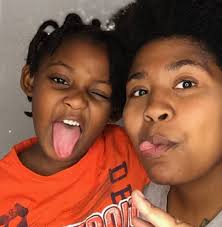 Chizzy & Friendsz Live in Detroit