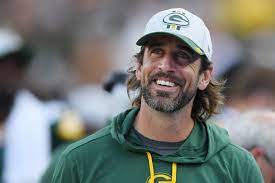 Aug 05, 2021 · aaron rodgers is one of the greatest quarterbacks of our time. Aaron Rodgers Confirms He S Been Immunized Ahead Of 2021 Season People Com