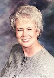 Leslie Dickson's Instagram, Twitter & Facebook