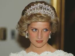 Princess Diana reportedly loved these 4 elegant perfumes