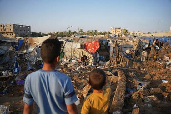 UPDATE: Israeli airstrikes continued in Gaza for a second straight day on  Sunday, killing at least eight Palestinians, despite US President Donald Trump's  announcement of a breakthrough in efforts to implement last
