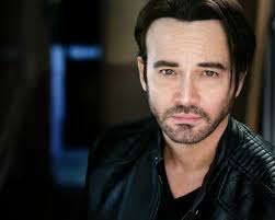 All about celebrity Roger Floyd! Birthday: 1970, Apopka, Florida, USA!  Fusion Movies