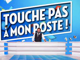La maggior parte viene ripresa, ma qualcuno riesce ad arrivare al confine svizzero. Tpmp La Grande Rassrah Cyril Hanouna De Nouveau En Prime L Tele Star