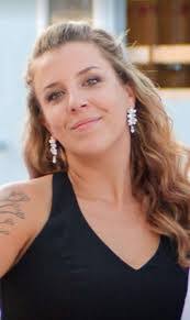 Marie Oswald's Instagram, Twitter & Facebook