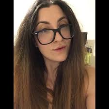 lex briscuso (▱˘◡˘▱)