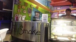 Restoran nasi kukus rz pastinya sudah terkenal di shah alam. Hipster Cafe Holy Smoke Cafe Shah Alam Traveller Reviews Tripadvisor