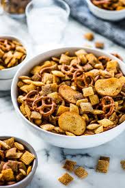 1/2 cup butter, melted 1/4 teaspoon celery salt 1/4 teaspoon garlic salt 1 1/4 teaspoons seasoning salt 1 tablespoon worcestershire sauce 1/4 teaspoon cayenne pepper 1 tablespoon tabasco sauce 1 cup cheerios toasted oat cereal 2 cups wheat chex 2 cups rice chex. Spicy Chex Mix Recipe Best Snack Ever Isabel Eats Easy Recipes