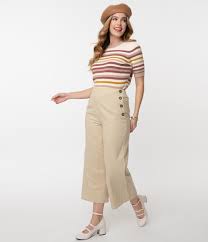 Women's retro 1950s style sleeveless slim business pencil dress. What Did Women Wear In The 1950s 1950s Fashion Guide