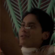 Demi and Cameron Freeridge Kiss