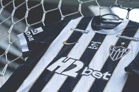 Técnico campeão da Sul-Americana é oferecido ao Atlético
