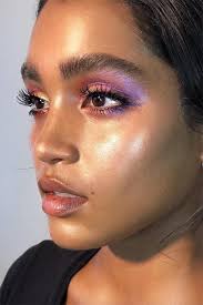 But liquid foundation can work on all skin types—you just have to spend a little time and do some research to find a shade that best matches your skin tone and an application method that works for you. How To Apply Liquid Eyeshadow Uses Tips Glowsly