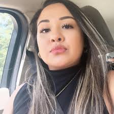 How to handle a mother who doesn't like unexpected visits, especially with  kids?