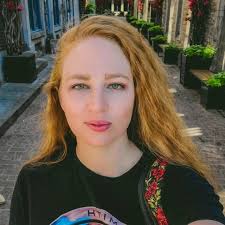 Sarah Teets (@strangewingssarah) • Instagram photos and videos