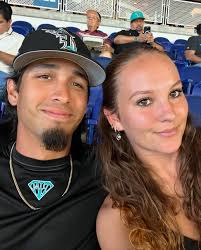 Erin McGlothlin (@erinmcglothlin) • Instagram photos and videos