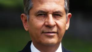 Eduardo Crespo, CEO de Hispanic Market Solution recibirá el premio de Small  Business Massachusetts 2023