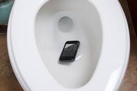 A Cell Phone In The Toilet A Cell Phone Sitting In The Bottom On The Toilet Sub Sponsored Cell Phone Toilet Cell Phone Ad Cell Phone Cell Phone