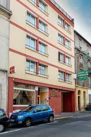 The airport offers flights within france. Hotel De Bordeaux Prices Reviews Clermont Ferrand France Tripadvisor