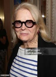 971 Candice James Stock Photos, High-Res Pictures, and Images