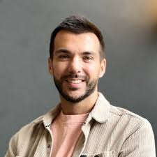 Come work with me at Visa! I am loving this company and the people I work… 