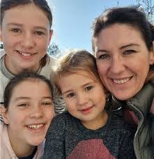 Amber Post's Instagram, Twitter & Facebook