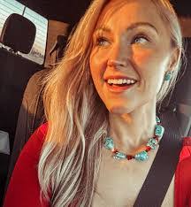 Hunter Lynn's Instagram, Twitter & Facebook