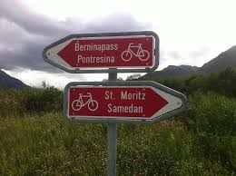 District da l'en (help · info)) is a former administrative district in the canton of graubünden, switzerland.it had an area of 1,196.77 km 2 (462.08 sq mi) and had a population of 9,476 in 2015. Informationen Zum Innradweg Im Dreilandereck Schweiz Deutschland Osterreich