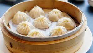Char koay teow merupakan makanan yang popular di malaysia. Lezatnya 10 Makanan Tradisional Cina Ini Bikin Kamu Ketagihan