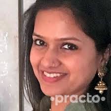 Suman Agarwal's Instagram, Twitter & Facebook