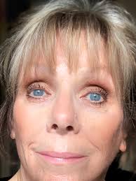 Review of Pat McGrath Bronze Ambition Palette (Spoiler.- I love it!)