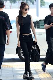 Updated sep 7th 2017 gmt. Viviane Fashion Naeun Apink Airport Fashion Follow Vf For