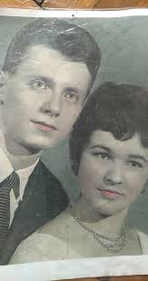 Üdvözöljük új tagjainkat! Mónika Gyetvai, Gábor Kromes, Kozma Andrea,  Erzsébet Mag Béláné, Andrea Arany, Solymos Róbert, Monika Pal, Emese  Battáné, Judit Papp, Detroit Ördög, Piroska Tóth, Ágnes Borók, Sajgó  Krisztián, Erzsébet Földvári,