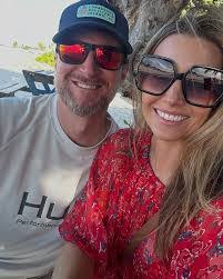 Eldon Mahlum's Instagram, Twitter & Facebook