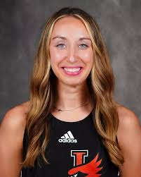 Carly Thacker's Instagram, Twitter & Facebook