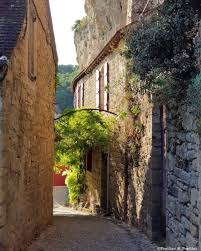 La Roque Gageac L Un Des Plus Beaux Villages De France La Roque Gageac Village Francais Paysage France