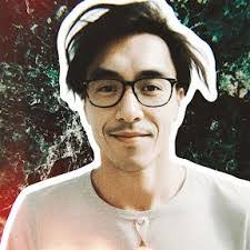 Daniel Mak's Instagram, Twitter & Facebook