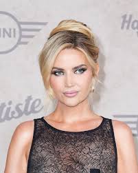 The Birds Papaya added a new photo.