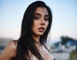 Maja Kawaliło Projects :: Photos, videos, logos, illustrations and branding  :: Behance