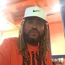 Monique Redding and Kalvosie Gaskin's Wedding Website