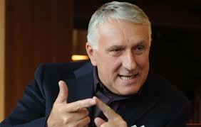 Nem csoda, hogy verstappen boldogan mondta: Vallalkozas Bige Laszlo Szerint Nevetseges A Vad Atfogo Tamadas Folyik Ellene Hvg Hu