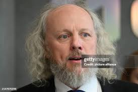 524 Robot And Frank Stock Photos, High-Res Pictures, and Images