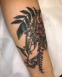 Kaitlin Greenwood Tattoo On Instagram Wisteria And Wattle Combo For Ariarne C Yesterday Austattooexpo Thank You Darli Body Art Tattoos Tattoos Hip Tattoo