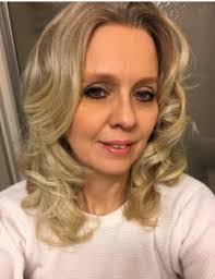 Sharon Neace's Instagram, Twitter & Facebook