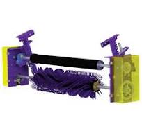 Belt-Driven Brush Cleaner