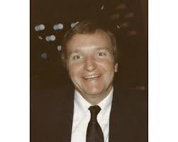 Betty Knott's Instagram, Twitter & Facebook